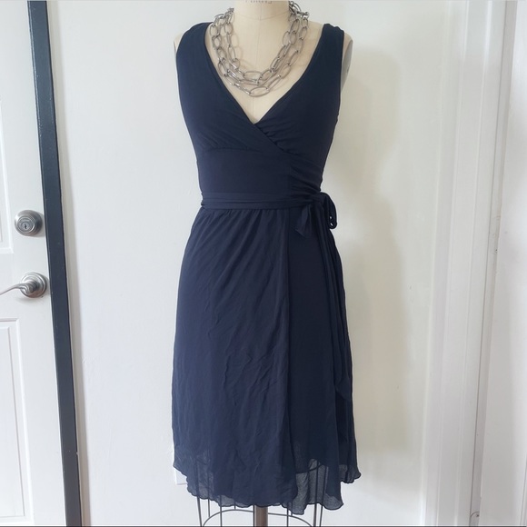 Banana Republic Chiffon Lined Wrapping Surplice Dress - Picture 3 of 13